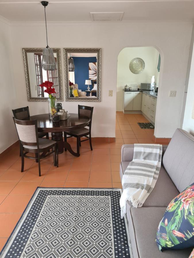 Indaba Manor On 413 Owen Ellis Dr Hotel Port Edward Esterno foto